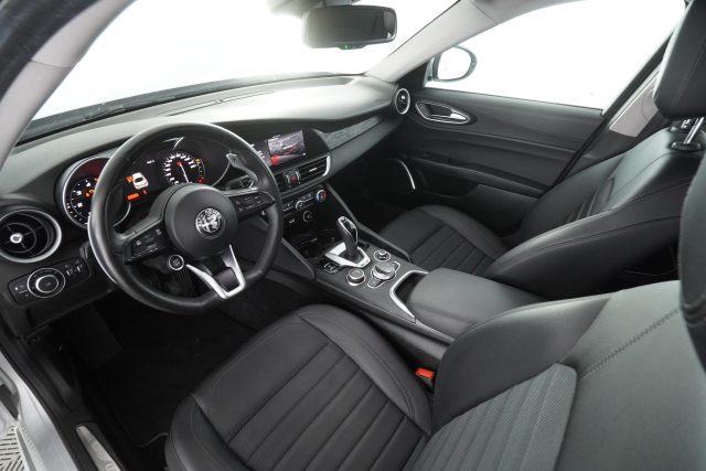 Alfa Romeo Giulia Giulia 2.2 Turbodiesel 190 CV AT8 Executive usato a MILANO