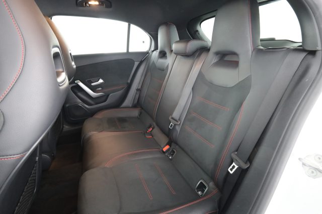 Mercedes-Benz A 180 A 220 Automatic 4Matic Premium - foto 3 di 4