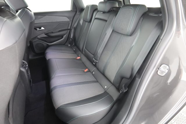 Peugeot 308 308 BlueHDi 130 S&S EAT8 SW Allure - foto 3 di 4