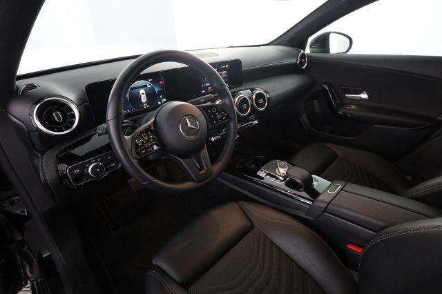 Mercedes-Benz A 180 A 180 d Automatic Business Extra usato a MILANO