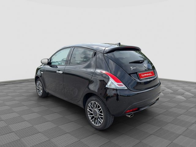 Lancia Ypsilon Ypsilon 1.0 FireFly 5 porte S&S Hybrid Ecochic Gol - foto 3 di 4