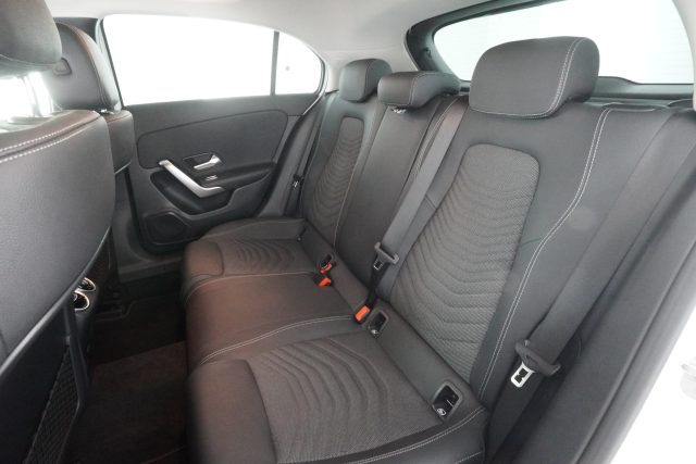Mercedes-Benz A 180 A 180 Automatic Progressive Advanced - foto 3 di 4