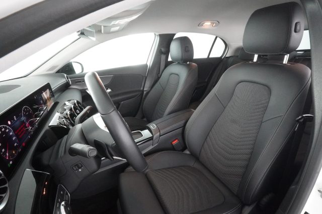 Mercedes-Benz A 180 A 180 Automatic Progressive Advanced - foto 2 di 4