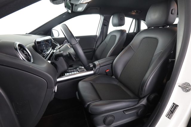 Mercedes-Benz CLA sse GLA GLA 200 d Automatic SPORT PLUS - foto 2 di 4