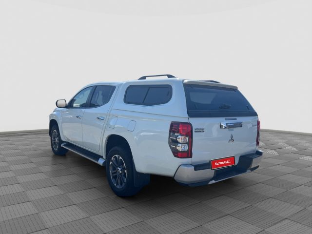 Mitsubishi L200 L200 2.3 D Double Cab 4x4 Super Select Intense - foto 3 di 4