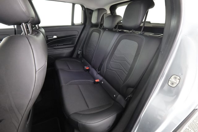 Jeep Avenger Avenger 1.2 Turbo 100 CV Summit - foto 3 di 4