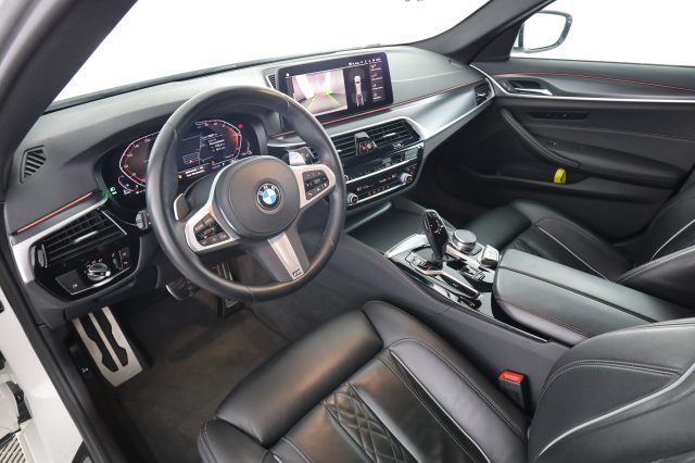 BMW 520 Serie 5 d 48V Touring Msport usato a MILANO