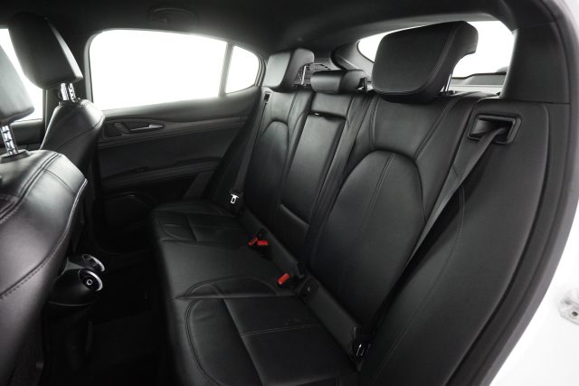 Alfa Romeo Stelvio Stelvio 2.2 Turbodiesel 210 CV AT8 Q4 Ti - foto 3 di 4