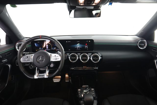 Mercedes-Benz CLA sse Coupé 35 AMG 4Matic - foto 4 di 4