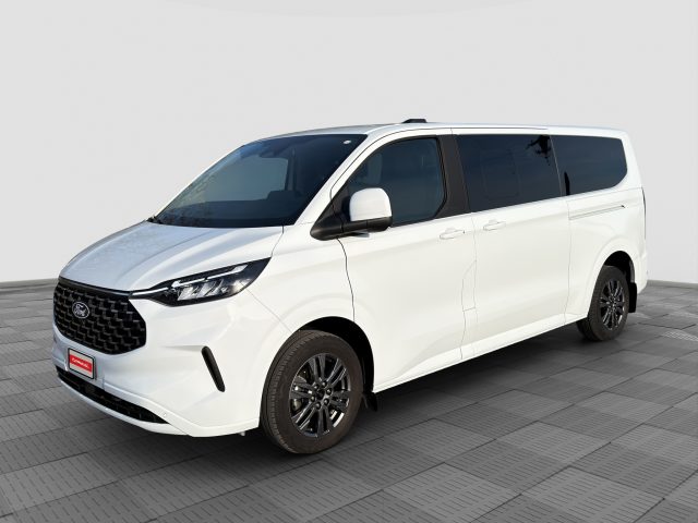 Ford Tourneo Custom 2°s 320 2.0 EcoBlue 170CV aut. PL Titanium usato a MILANO