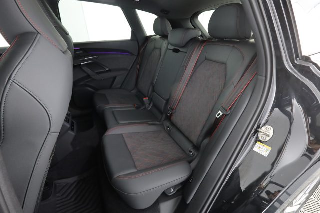 Audi Q5 Q5 TDi 150 kW mHEV+ S tronic quattro S line editio - foto 3 di 4