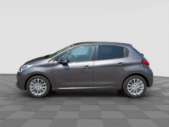 Peugeot 208 208 PureTech 82 S&S 5 porte Allure - foto 2 di 4