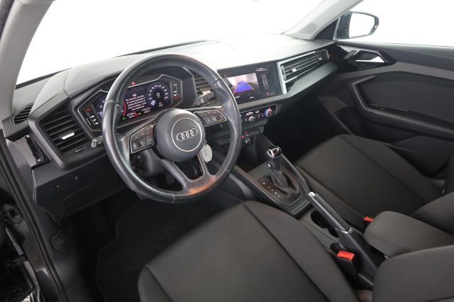 Audi A1 A1 citycarver 30 TFSI S tronic Admired usato a MILANO