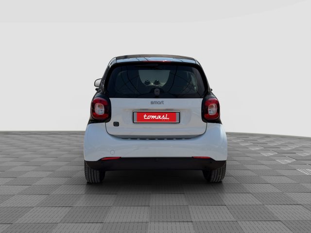 smart forTwo fortwo EQ passion - foto 4 di 4