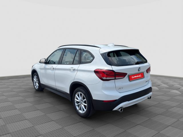BMW X1 X1 sDrive18d BUSINESS ADVANTAGE - foto 3 di 4