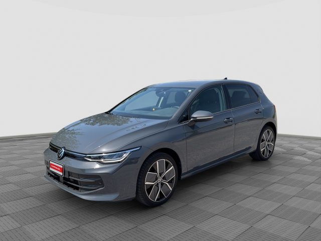 Volkswagen Golf Golf 1.5 eTSI 115 CV DSG Edition Plus usato a MILANO