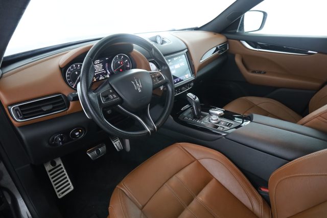 Maserati Levante Levante 330 CV MHEV AWD GT usato a MILANO