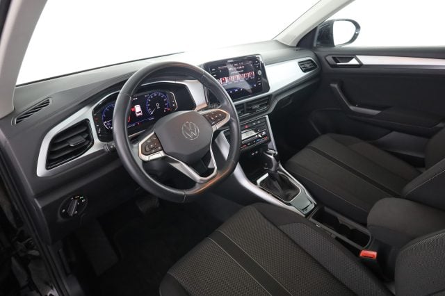 Volkswagen T-Roc T-Roc 1.5 TSI ACT DSG Life usato a MILANO