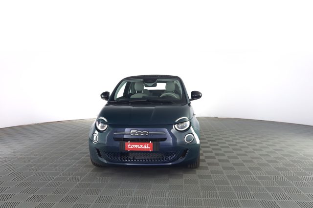 Fiat 500C 500 Cabrio Hybrid La Prima km 0 a MILANO