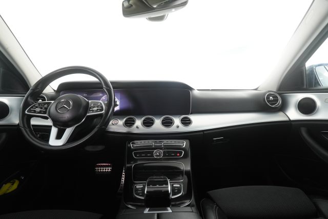 Mercedes-Benz CLA sse E E 200d S.W. Auto Business Sport - foto 4 di 4