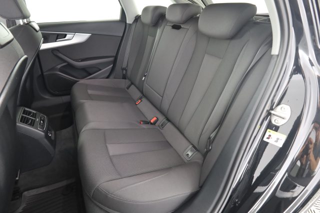 Audi A4 A4 Avant 2.0 TDI 190 CV S tronic quattro edition/A - foto 3 di 4