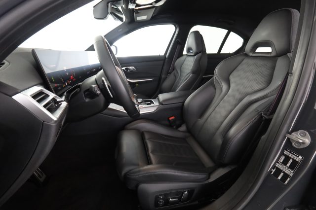BMW M3 Serie 3 (G20/G21) Competition - foto 4 di 4