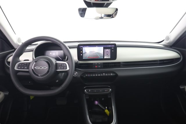 Fiat 600 600 Hybrid 110 CV DCT MHEV La Prima - foto 4 di 4
