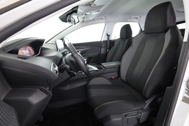 Peugeot 3008 3008 BlueHDi 130 S&S Active - foto 2 di 4