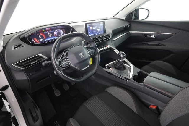 Peugeot 3008 3008 BlueHDi 130 S&S Active usato a MILANO