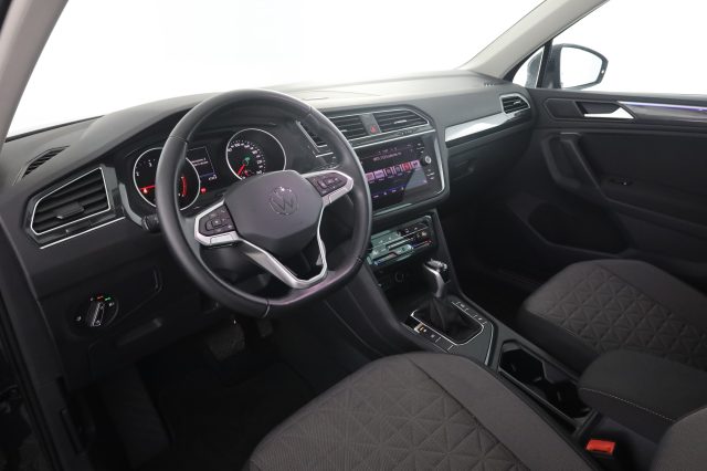 Volkswagen Tiguan Tiguan 2.0 TDI 150 CV SCR DSG Life usato a MILANO