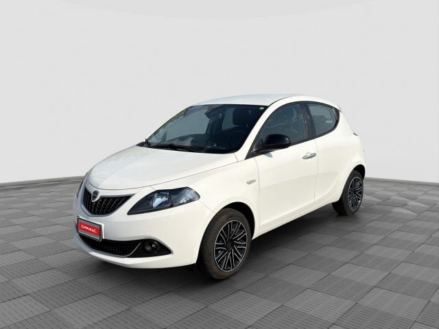 Lancia Ypsilon Ypsilon 1.0 FireFly 5 porte S&S Hybrid Gold usato a MILANO