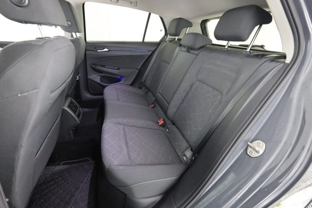 Volkswagen Golf Golf 1.0 eTSI EVO DSG Life - foto 3 di 4