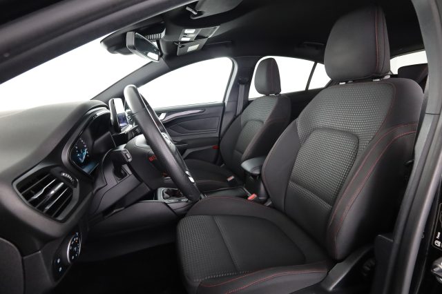Ford Focus Focus 1.0 EcoBoost Hybrid 125 CV 5p. ST Line - foto 2 di 4
