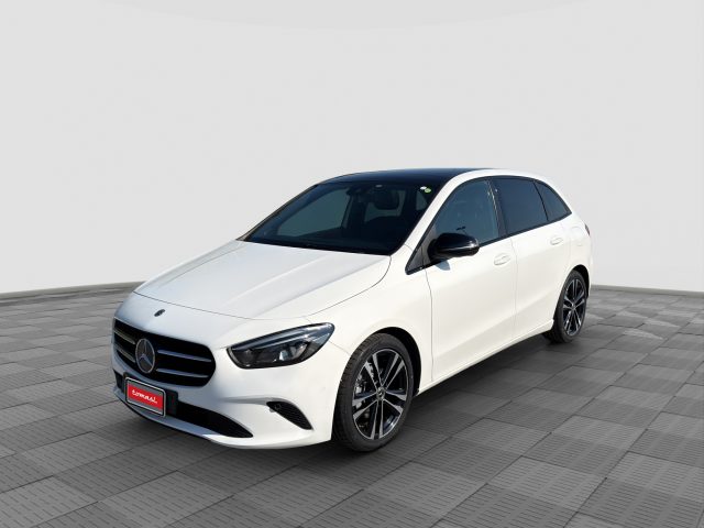Mercedes-Benz CLA sse B B 200 d Automatic Sport Plus usato a MILANO