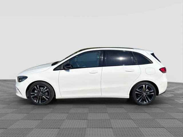 Mercedes-Benz CLA sse B B 200 d Automatic Sport Plus - foto 2 di 4