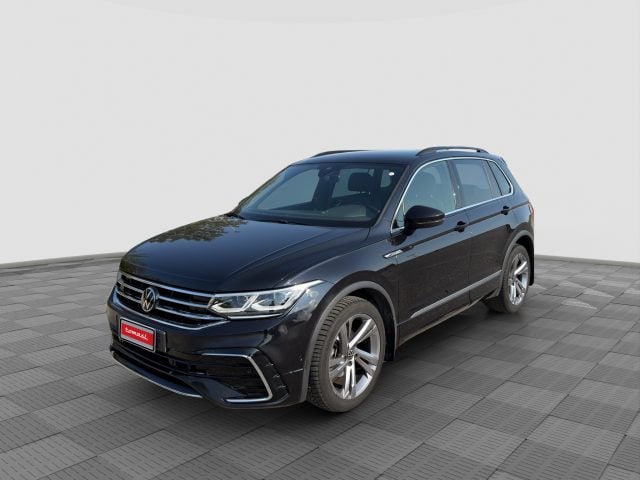 Volkswagen Tiguan Tiguan 1.5 TSI 150 CV DSG ACT R-Line usato a MILANO