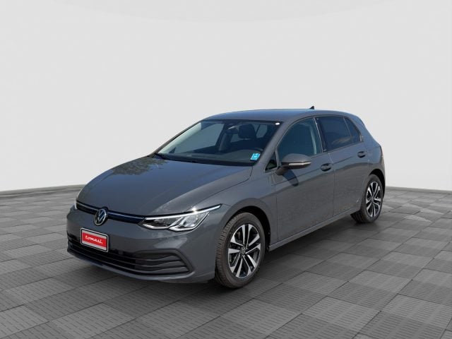 Volkswagen Golf Golf 2.0 TDI Life usato a MILANO