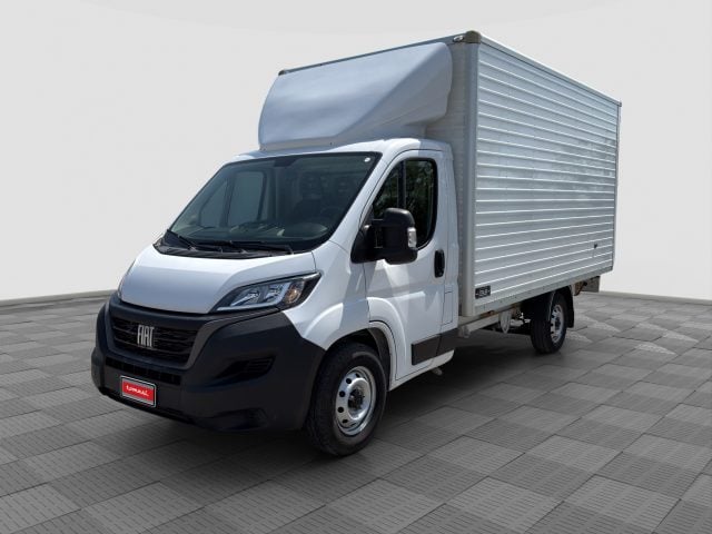 Fiat Ducato Ducato 35 2.2 Mjt 140CV PL Cabinato Maxi usato a MILANO
