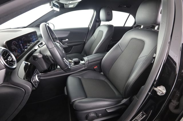Mercedes-Benz A 180 A 180 d Automatic Sport - foto 2 di 4