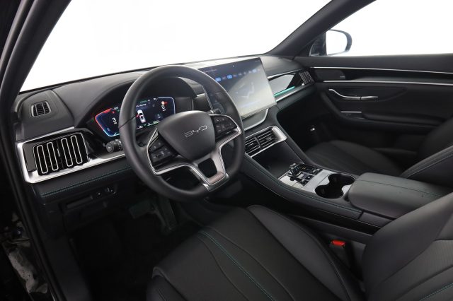 BYD Seal U DM-i DM-i 1.5 218 CV PHEV Comfort usato a MILANO