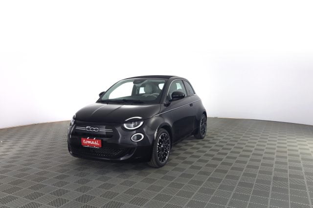 Fiat 500C 500 Cabrio Hybrid La Prima, del 2026, 1 km, in vendita a Milano (MI)