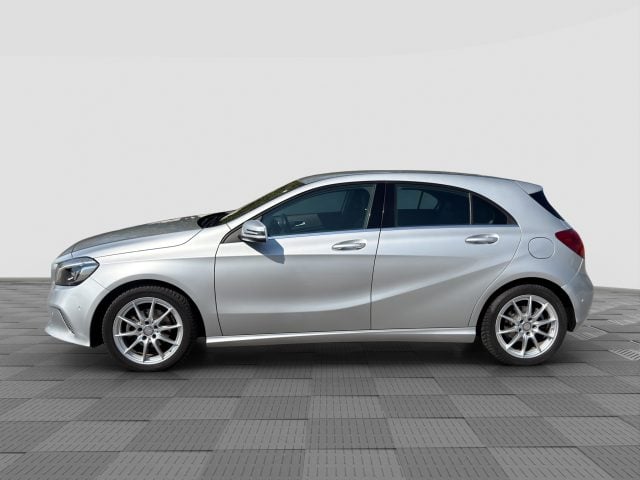 Mercedes-Benz A 180 A 180 d Automatic Sport - foto 2 di 4