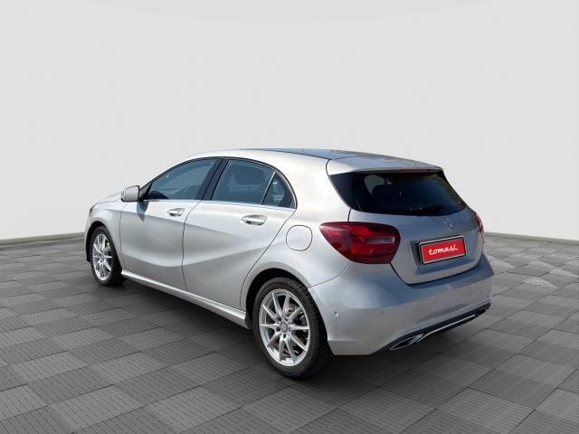 Mercedes-Benz A 180 A 180 d Automatic Sport - foto 3 di 4