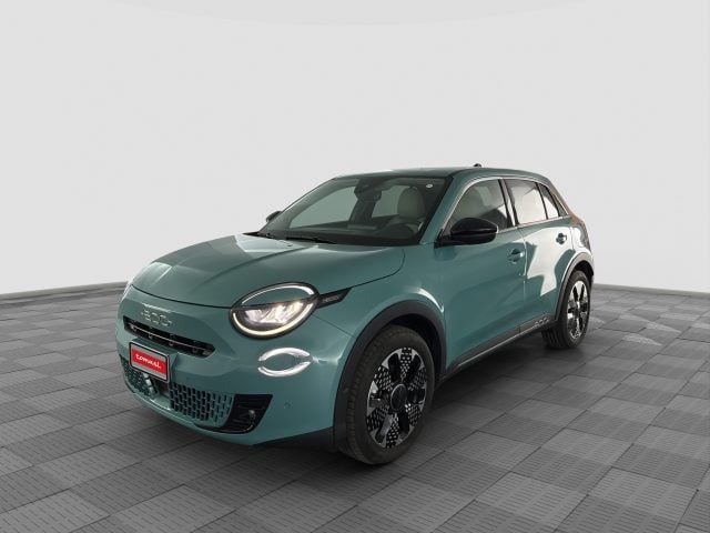 Fiat 600 600 Hybrid 110 CV DCT MHEV La Prima, del 2025, 32.326 km, in vendita a Milano (MI)