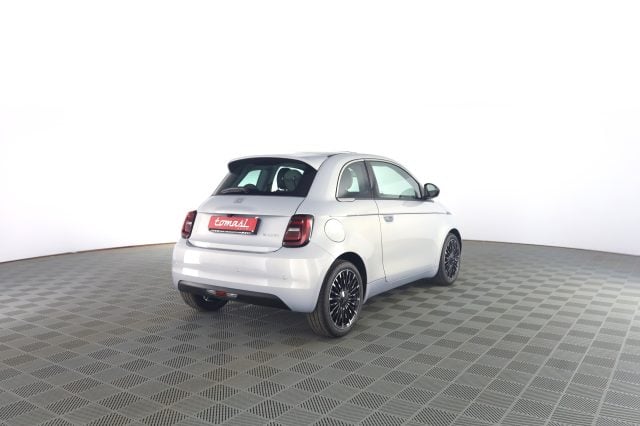 Fiat 500 500 Berlina Hybrid La Prima - foto 4 di 4