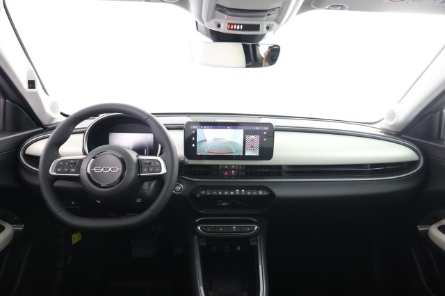 Fiat 600 600 Hybrid 110 CV DCT MHEV La Prima - foto 4 di 4