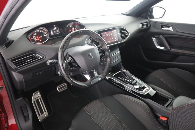 Peugeot 308 308 BlueHDi 130 EAT8 S&S GT Line, del 2019, 70.000 km, in vendita a Milano (MI)