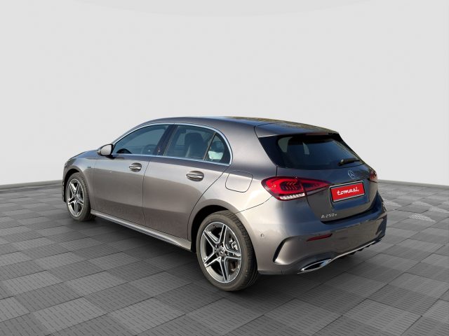 Mercedes-Benz A 250 A 250 e EQ-POWER Automatic PREMIUM - foto 3 di 4