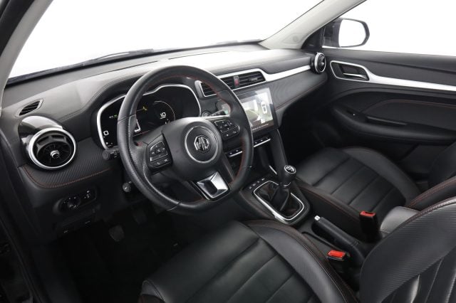 MG ZS ZS 1.0T-GDI Luxury, del 2022, 37.525 km, in vendita a Milano (MI)