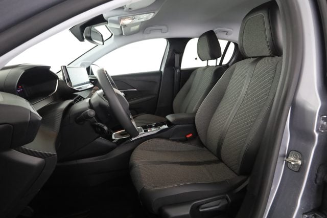 Peugeot 208 208 PureTech 100 Stop&Start 5 porte Allure - foto 2 di 4